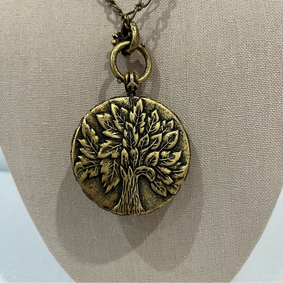 Lucky Brand VINTAGE Medallion Necklace - Picture 3 of 7